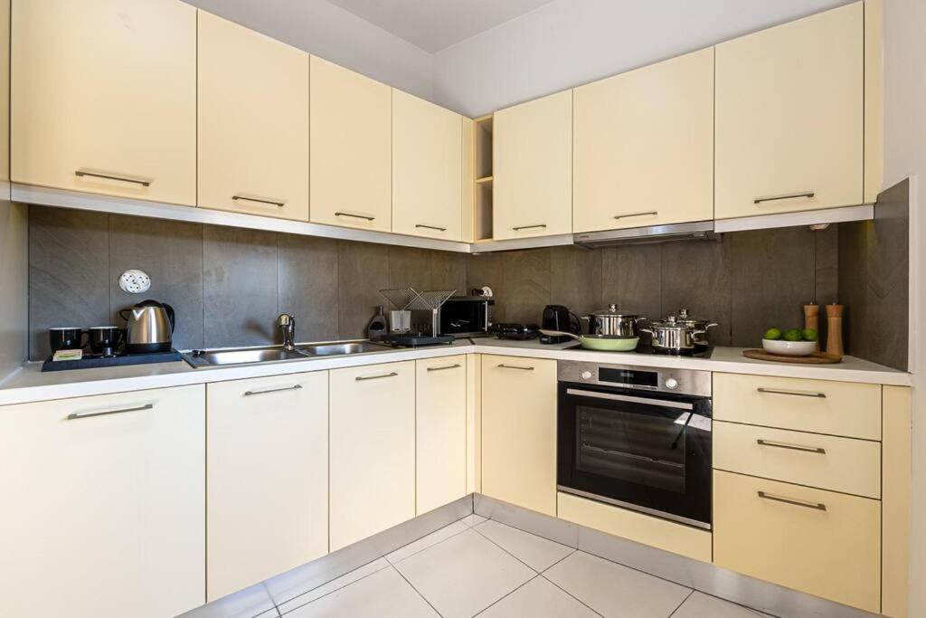 דירות הרקליון Nh Urban Living In Nea Alikarnassos מראה חיצוני תמונה