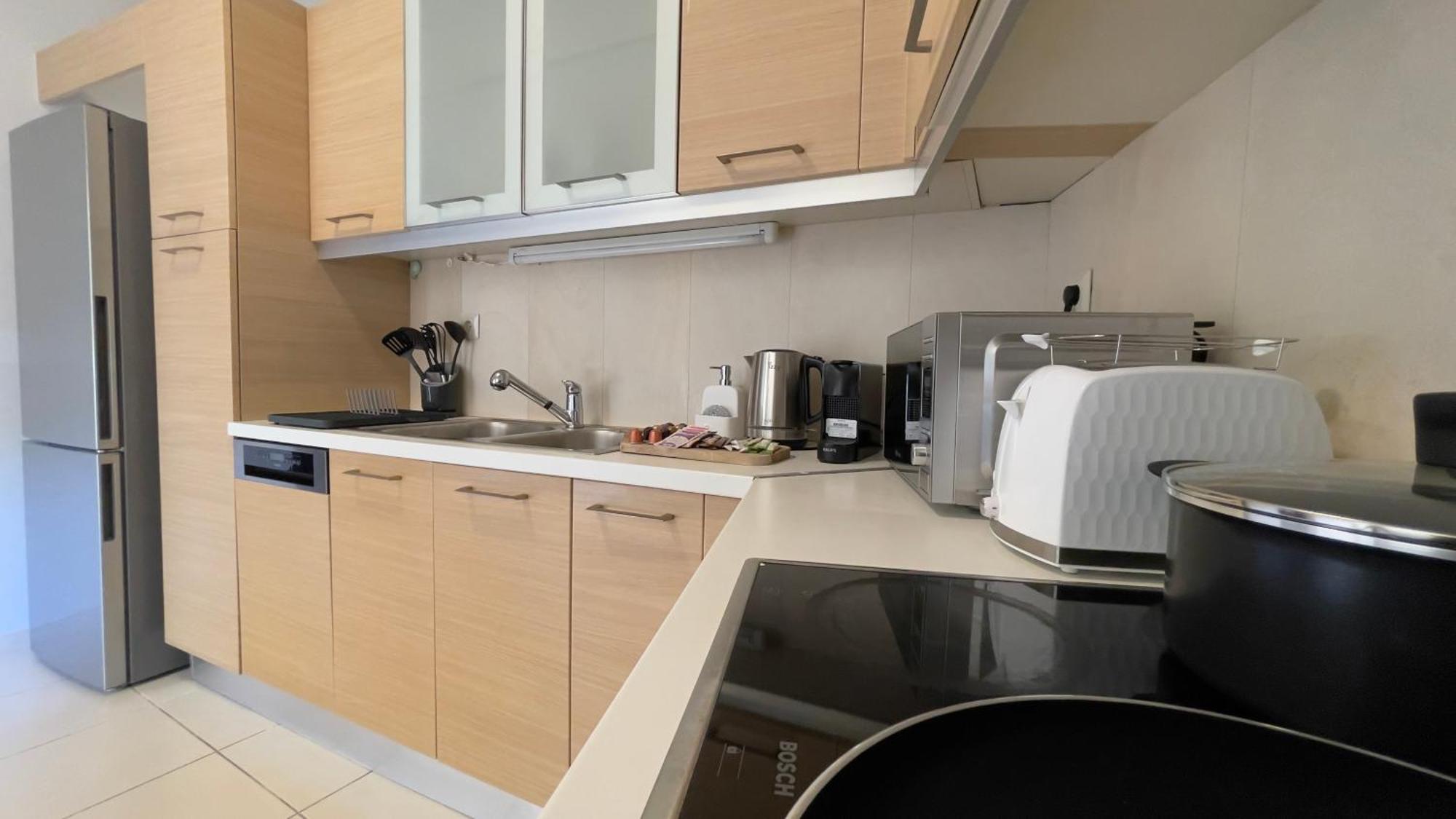 דירות הרקליון Nh Urban Living In Nea Alikarnassos מראה חיצוני תמונה